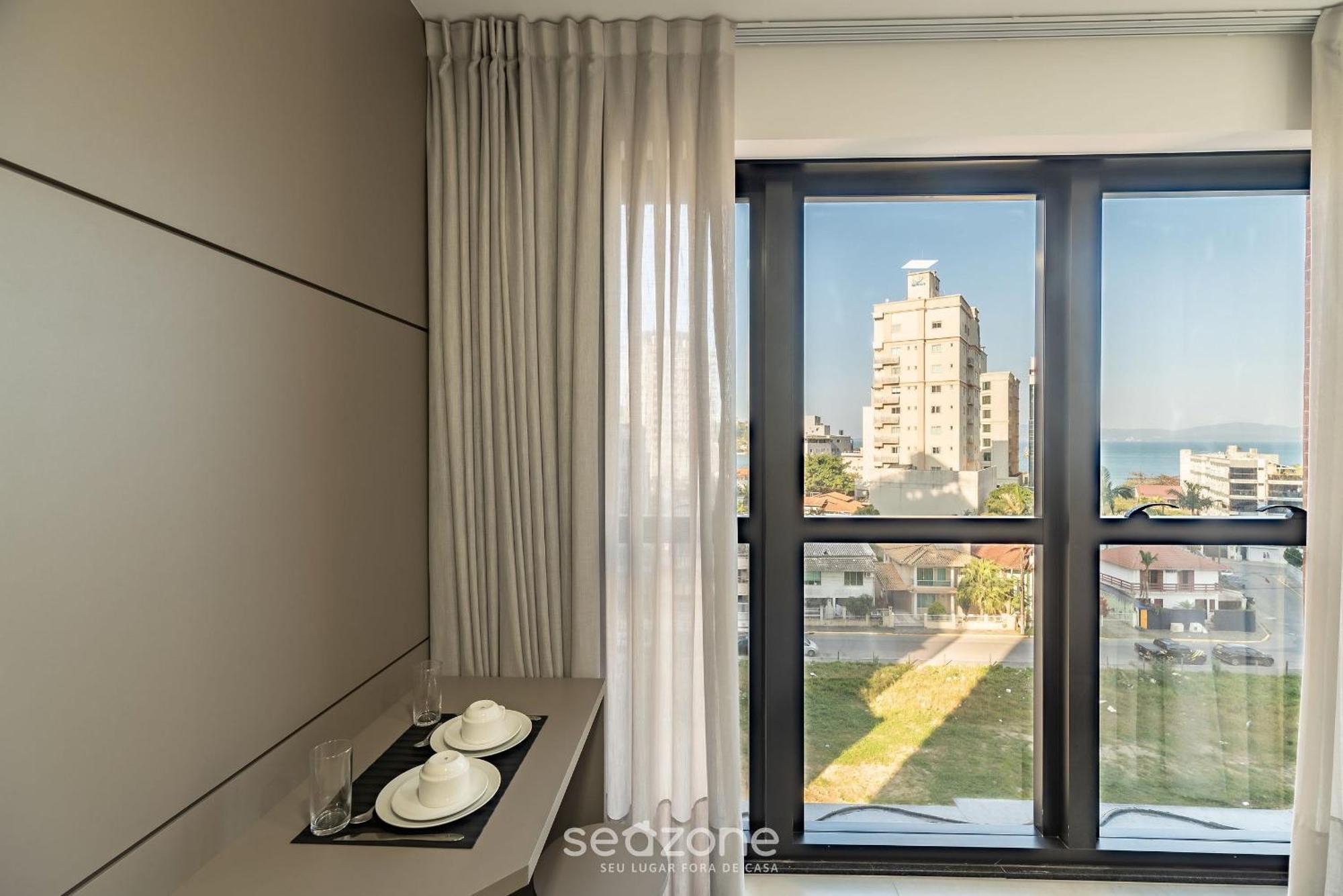 Mhfa - Em Predio Luxuoso Com Vista Mar *